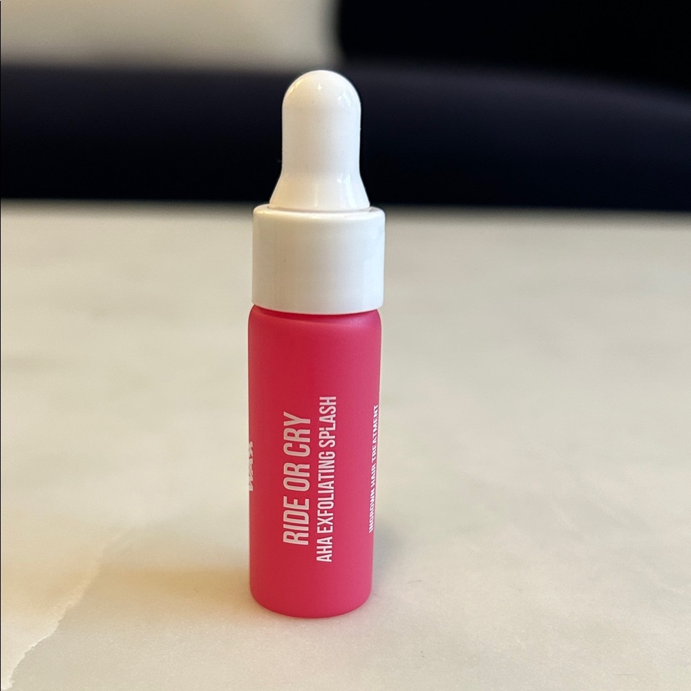 Ride or Cry AHA Exfoliating Splash - Vibrant Pink